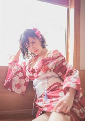 欧美女图片小清新_1080全集在线观看